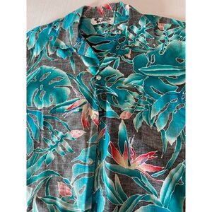 Hilo Hattie Made in Hawaii Hawaiian Shirt Tropical Floral Aloha Button Up XL